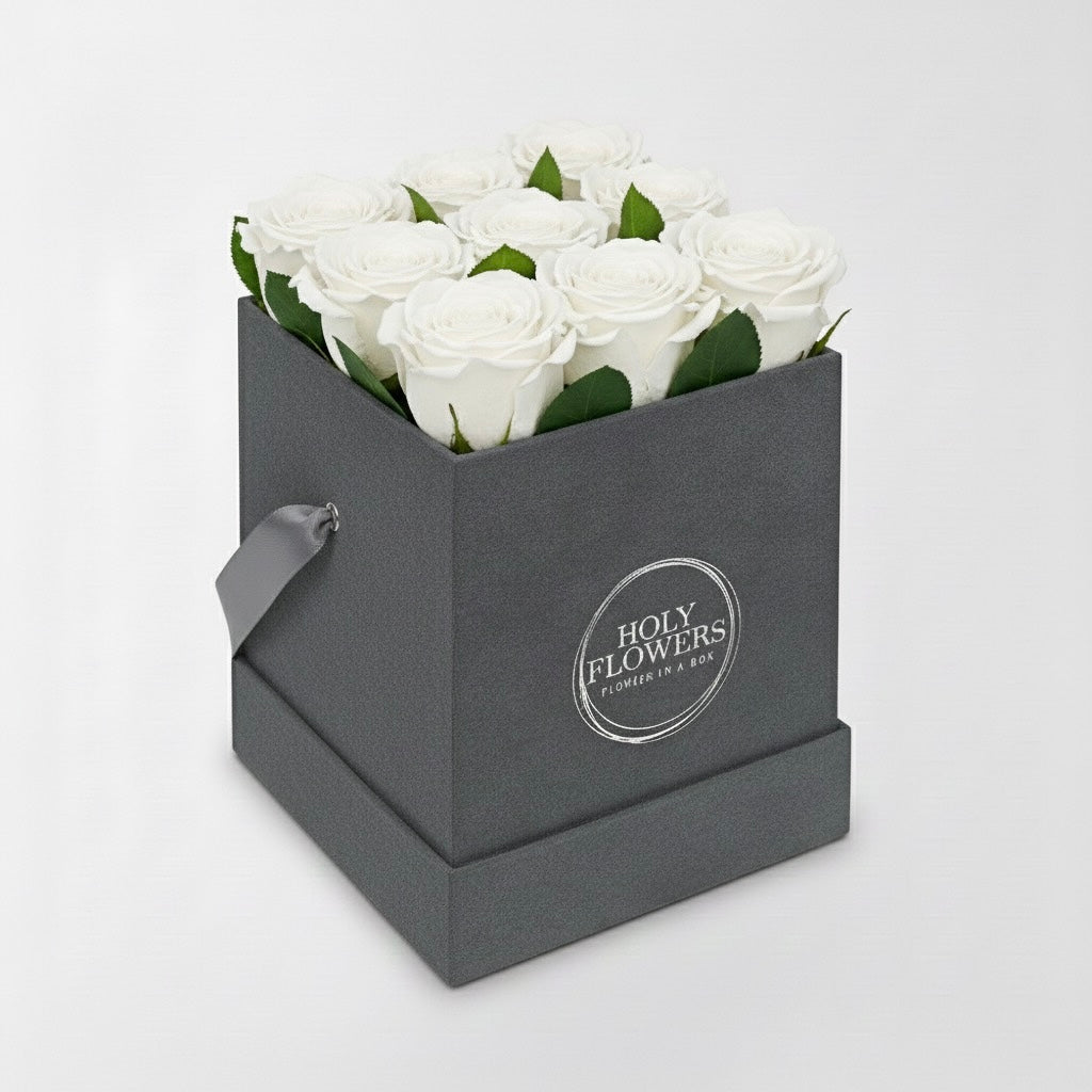 Infinity roses | Velvet Box square | S
